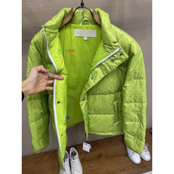  ũ* ٿ Ʈ е 61CH2511124-4