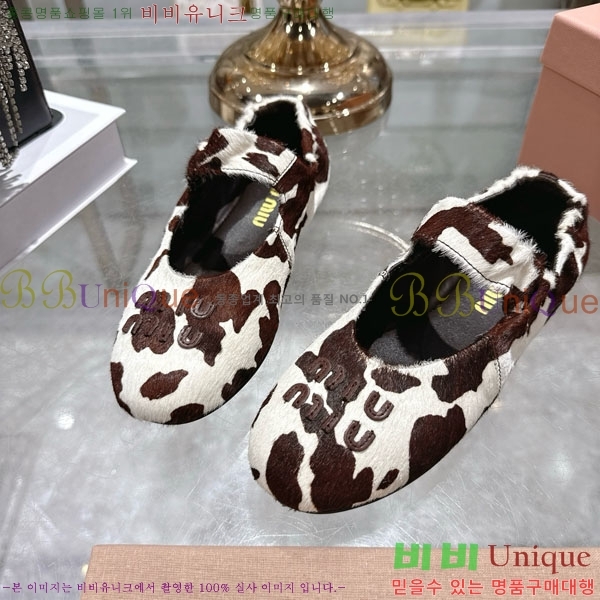 ���� �̿�̿� �÷����� 28MU902304-2