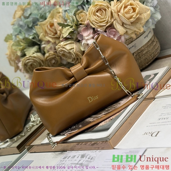 #��� ���� ü�ι� M0714-103