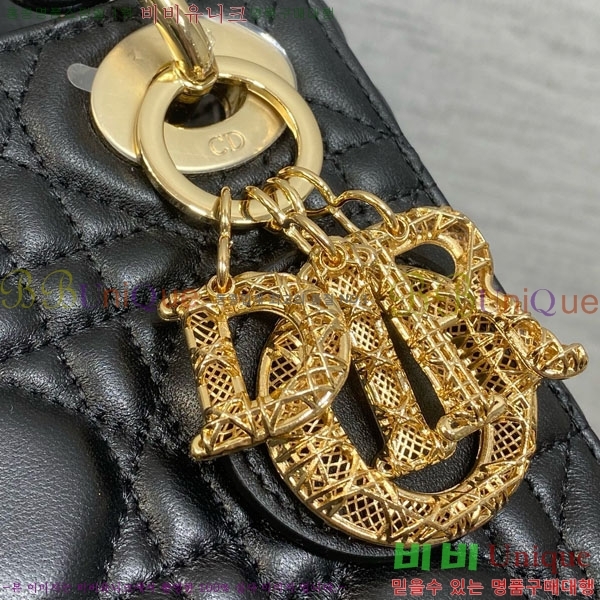 #��� ���̵�� �̴� M0505-752