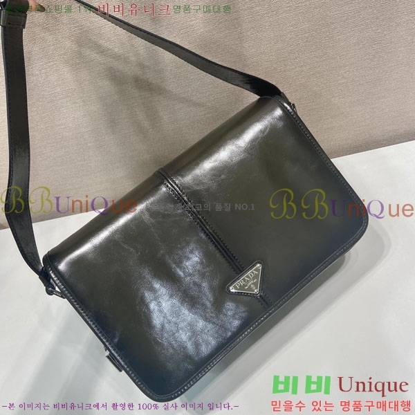 #����� �ﰢ �ΰ� ī����Ų ����� 2VD073-105