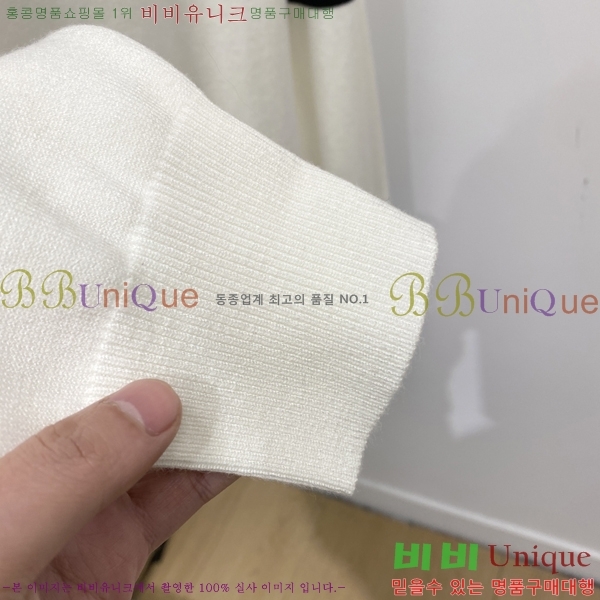 ���� ��**�� ������ MO521582-1