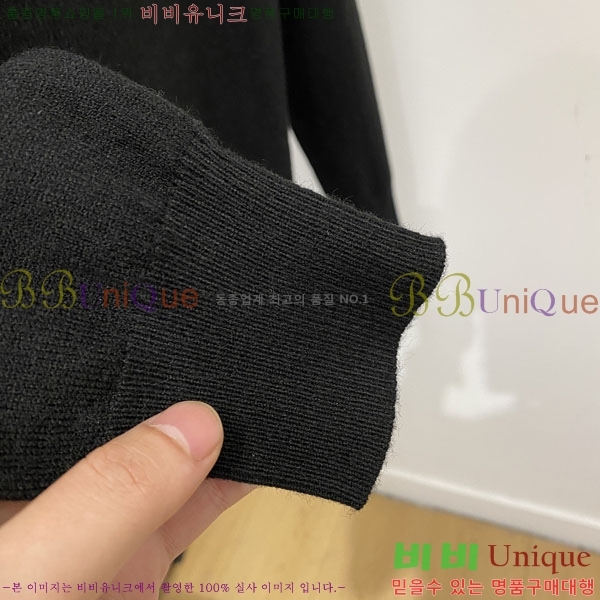 ���� ��**�� ������ MO524877-2