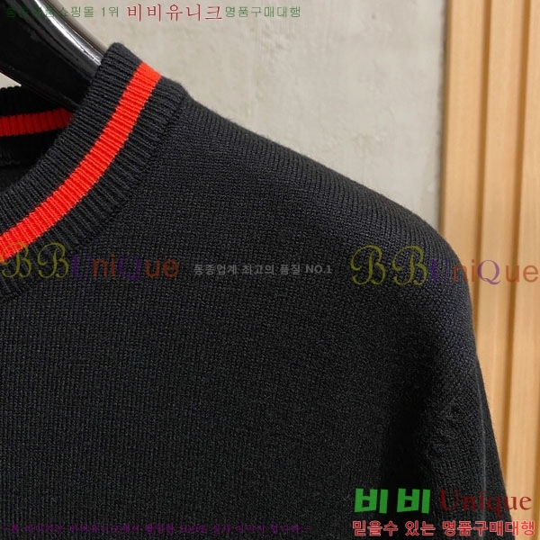 ���� ��**�� ������ MO524385-2