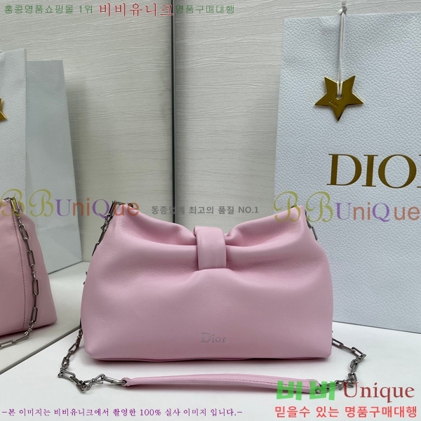 #��� ����� ���� M0715-124