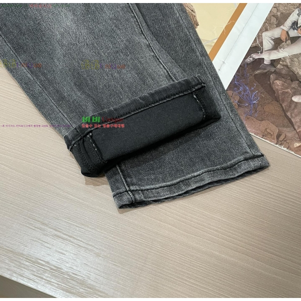 ���� ũ������ û���� CH245361-2