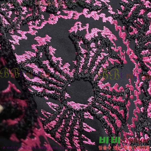 ���� ũ������ ���� Ƽ���� CH8986-2