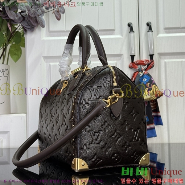 #���̺��� ���ǵ� Ʈ��ũ 25 M26392-101