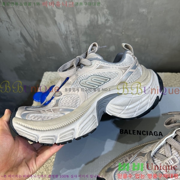 �߷��þư� 6XL Ʈ���̳� ����Ŀ�� BLA3568901-7