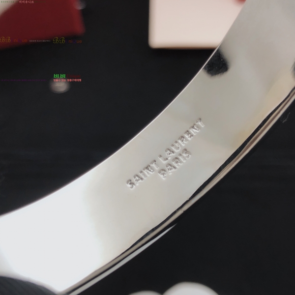 ���ζ� ���� YSL12033-7