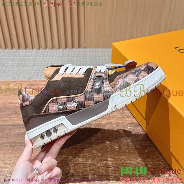 �������� LV Ʈ���̳� ����Ŀ�� LV511801-2