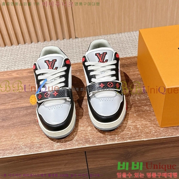 �������� LV Ʈ���̳� ����Ŀ�� LV511802-10