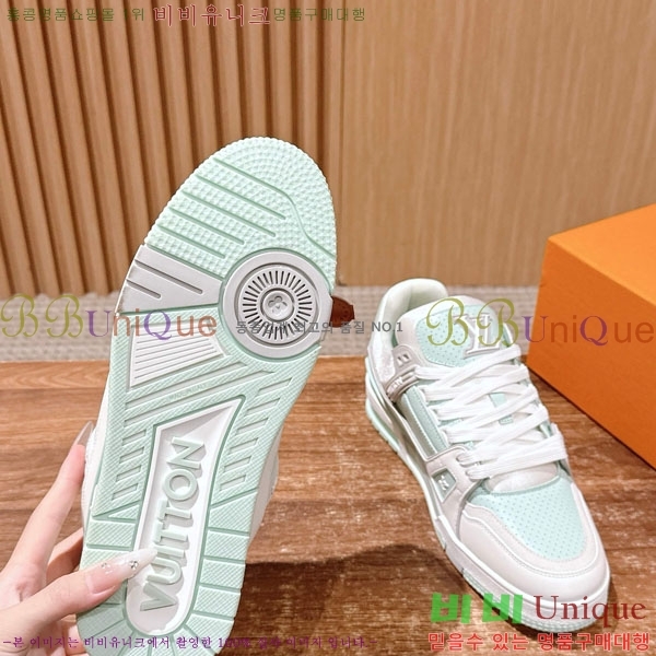 �������� LV Ʈ���̳� ����Ŀ�� LV5116602-10