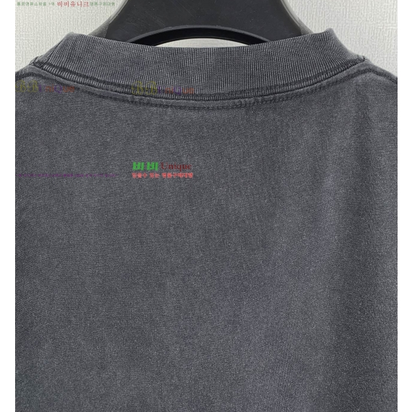 ���� �߷��þư� ���� Ƽ���� BL2817435