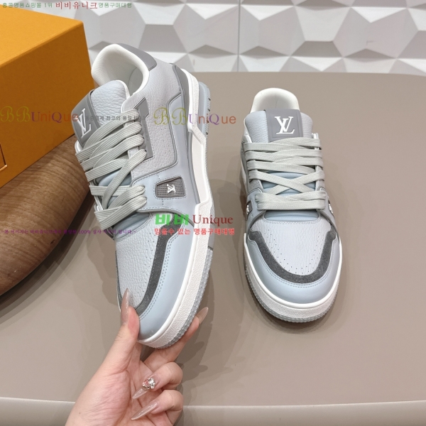 �������� LV Ʈ���̳� ����Ŀ�� 47LV262251-8