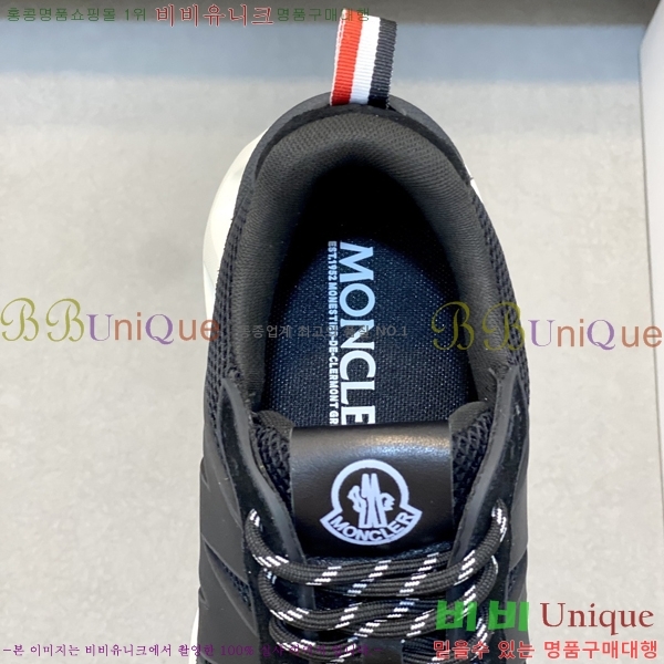 ���� ��**�� ����Ŀ�� M329748-1