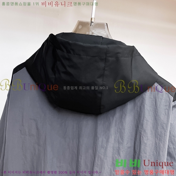 ���� ��**�� ���� MO780985