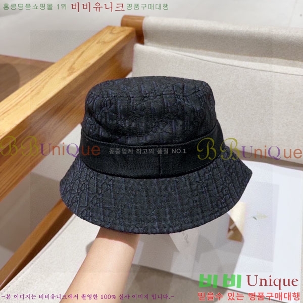 ��* ���� DR28429-3