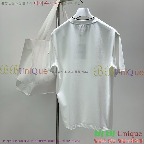 ���� ��**�� ���� Ƽ���� MO915690-2