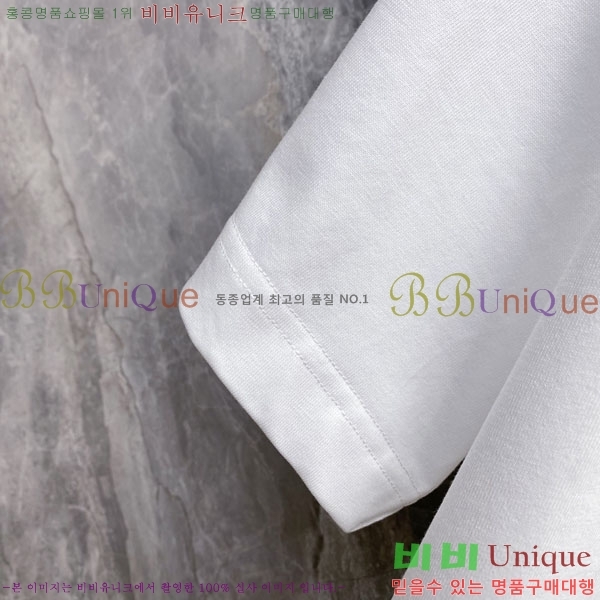 ���� ��**�� ���� Ƽ���� MO915686-1