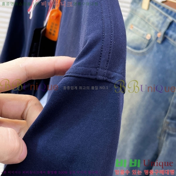���� ��**�� ���� Ƽ���� MO587630-2