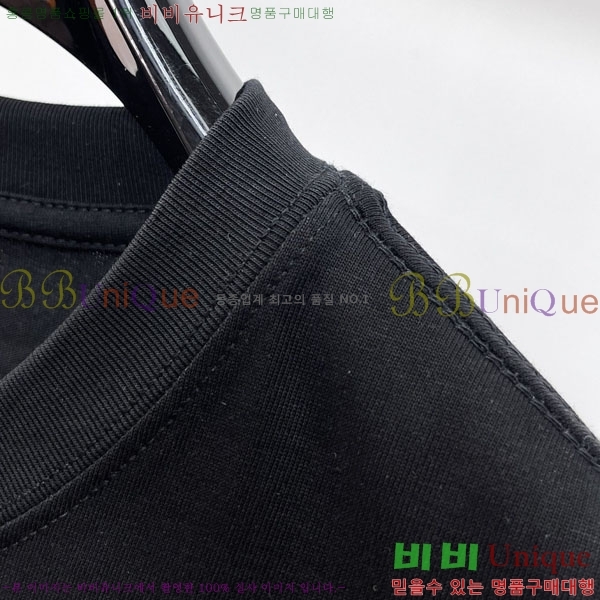 ���� ��**�� ���� Ƽ���� MO587632-2