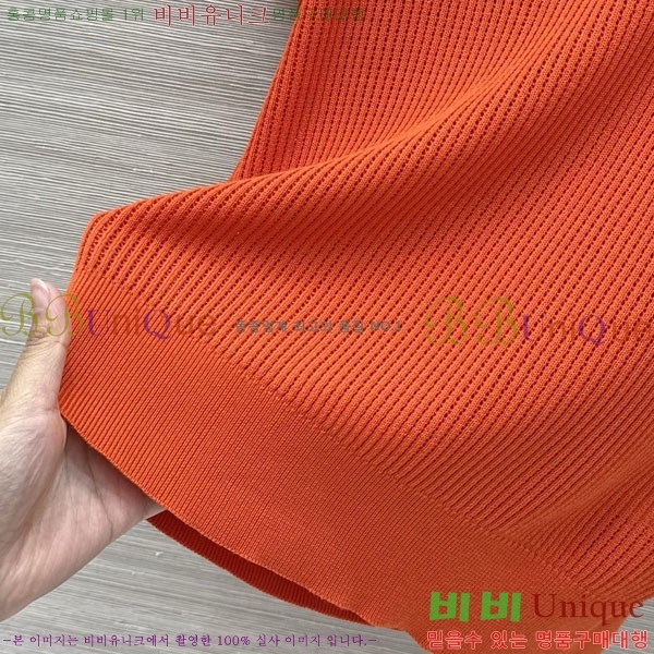 ���� �η�**�� ���� Ƽ���� LP5670454-11