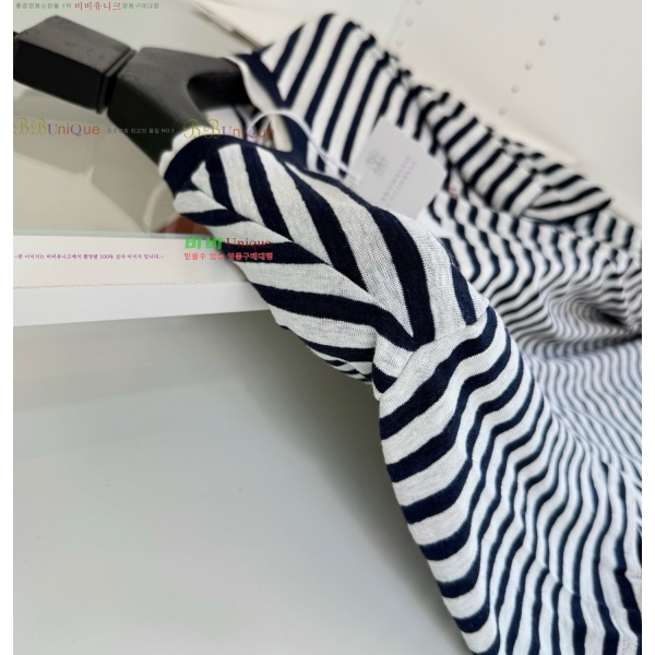 ���� ���ڷ� ��ġ�ڸ� ���� Ƽ���� BC631570-1