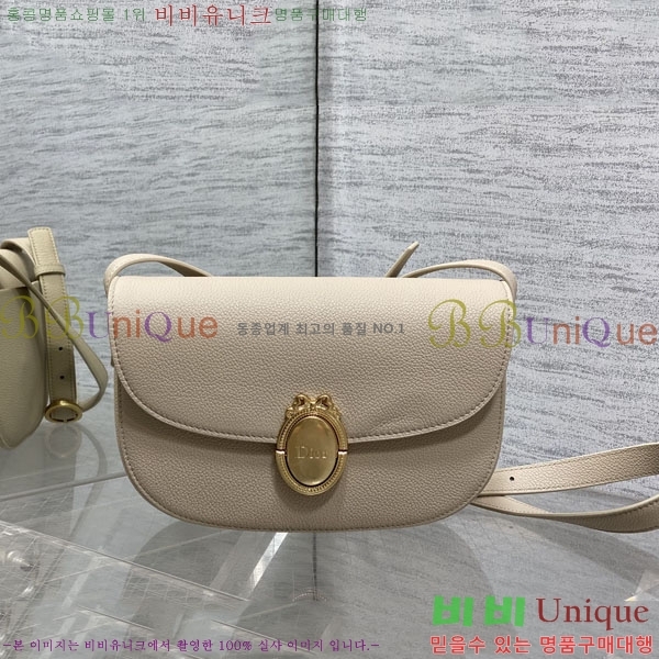 #��* �޴޸��� �÷� �� �̵�� M3922-201