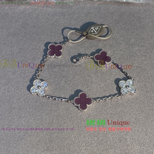��Ŭ�������� ���Ժ�� 5�� ��Ƽ�� ���� VA26625-3